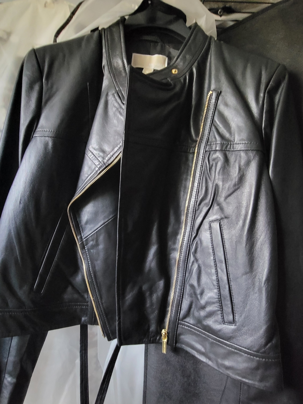 NWT MICHAEL Michael Kors Black Authentic Cropped Style Leather Jacket - XL